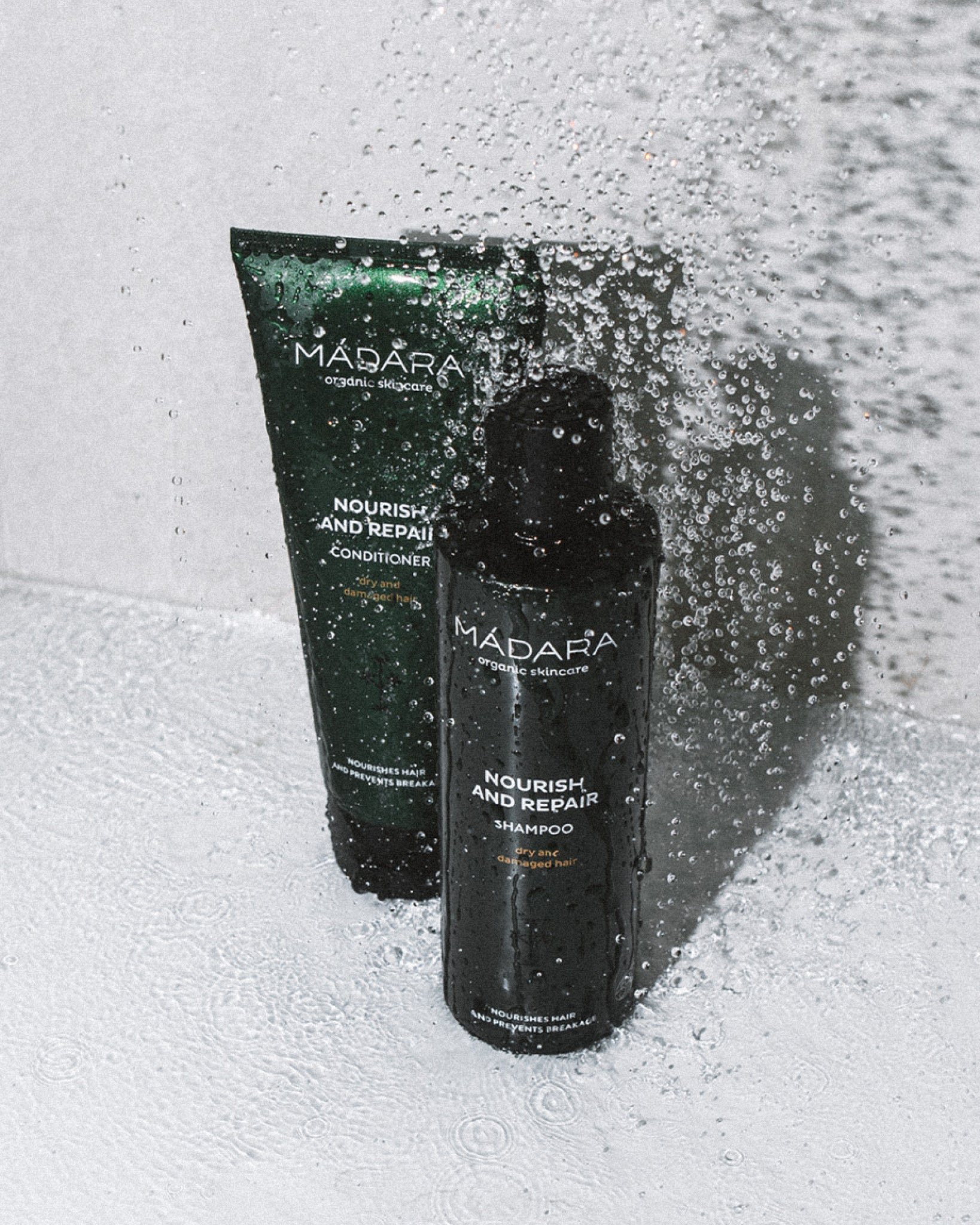 MÁDARA Organic Skincare nourish and repair hair care A4051 product photo on plain background.